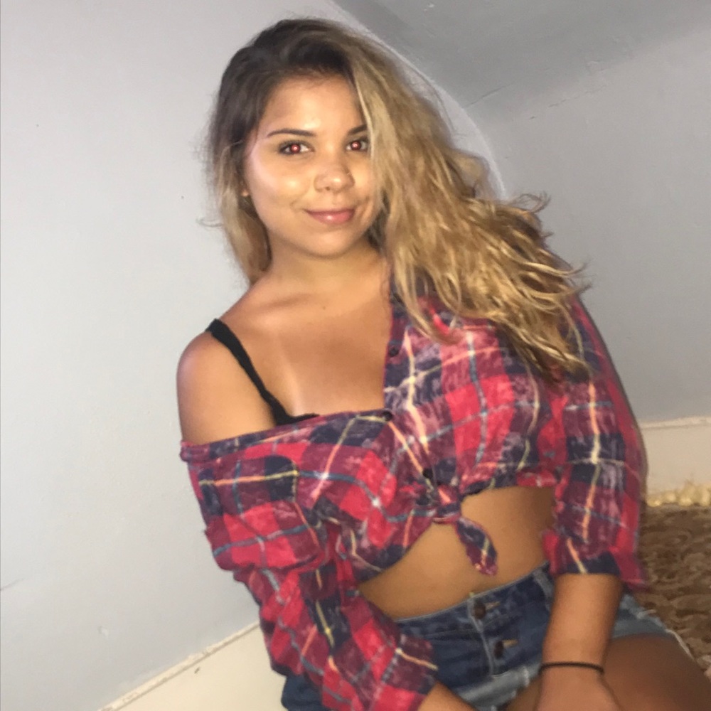 Meet your Posher, Haley